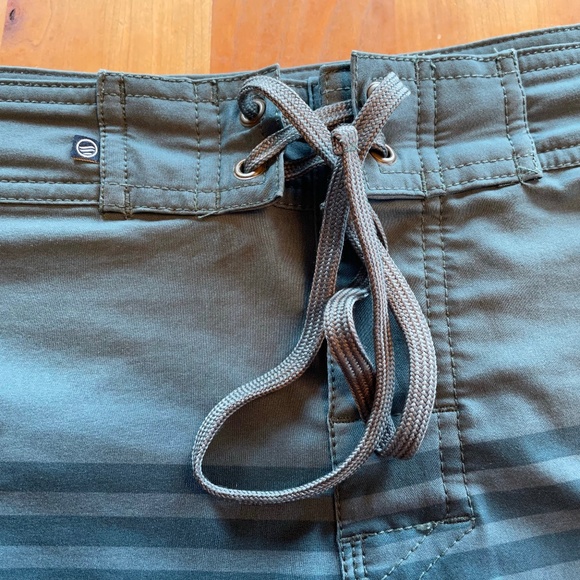 Swim Trunks - Blueish Green - Size 34 - Picture 2 of 4